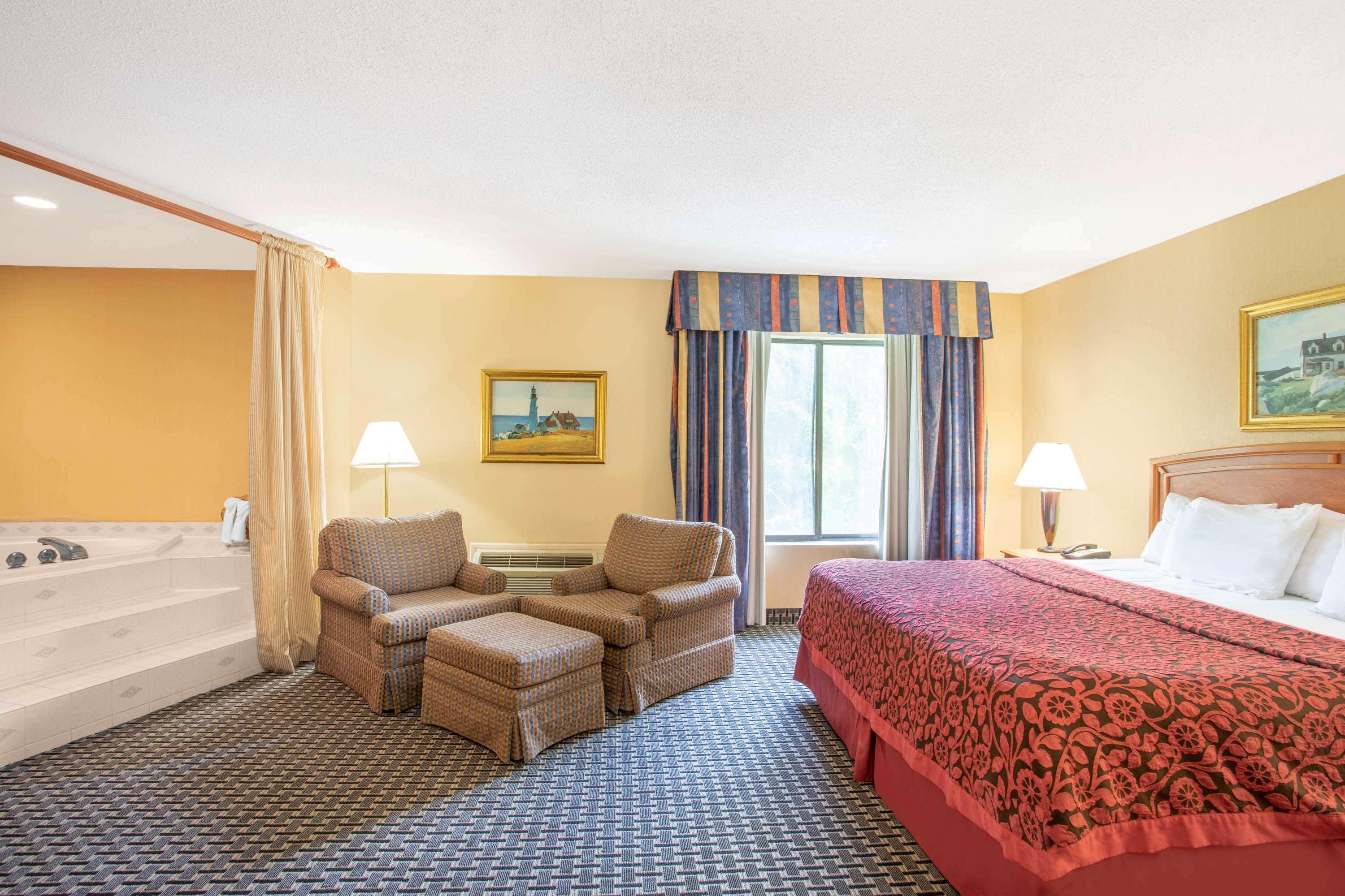 Spark By Hilton Mystic Groton Esterno foto