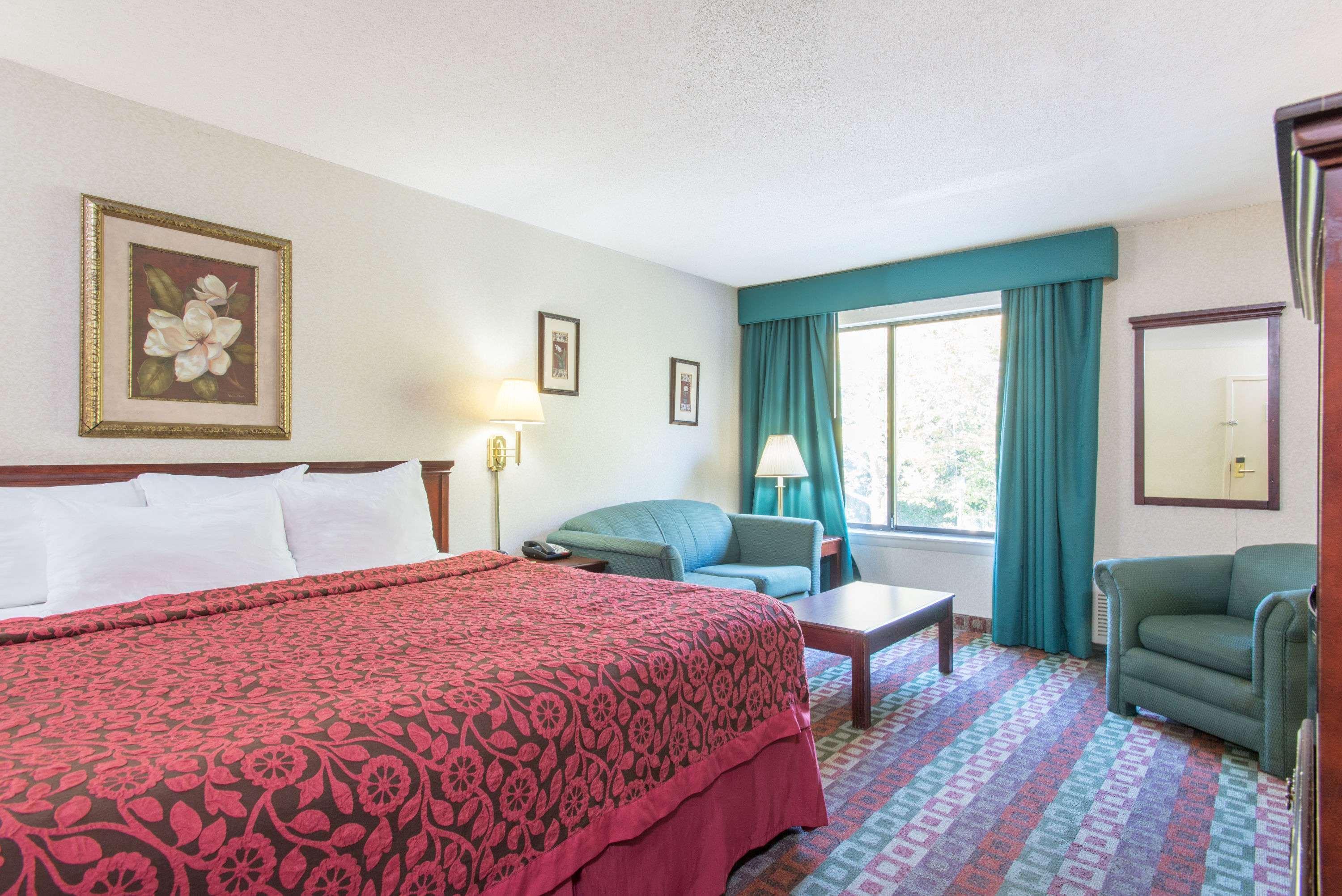 Spark By Hilton Mystic Groton Esterno foto